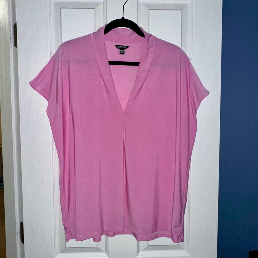 🌸BUFFALO David Bitton🌸 Women’s Size XXL  Bubblegum Pink Soft Flowy V-neck Top